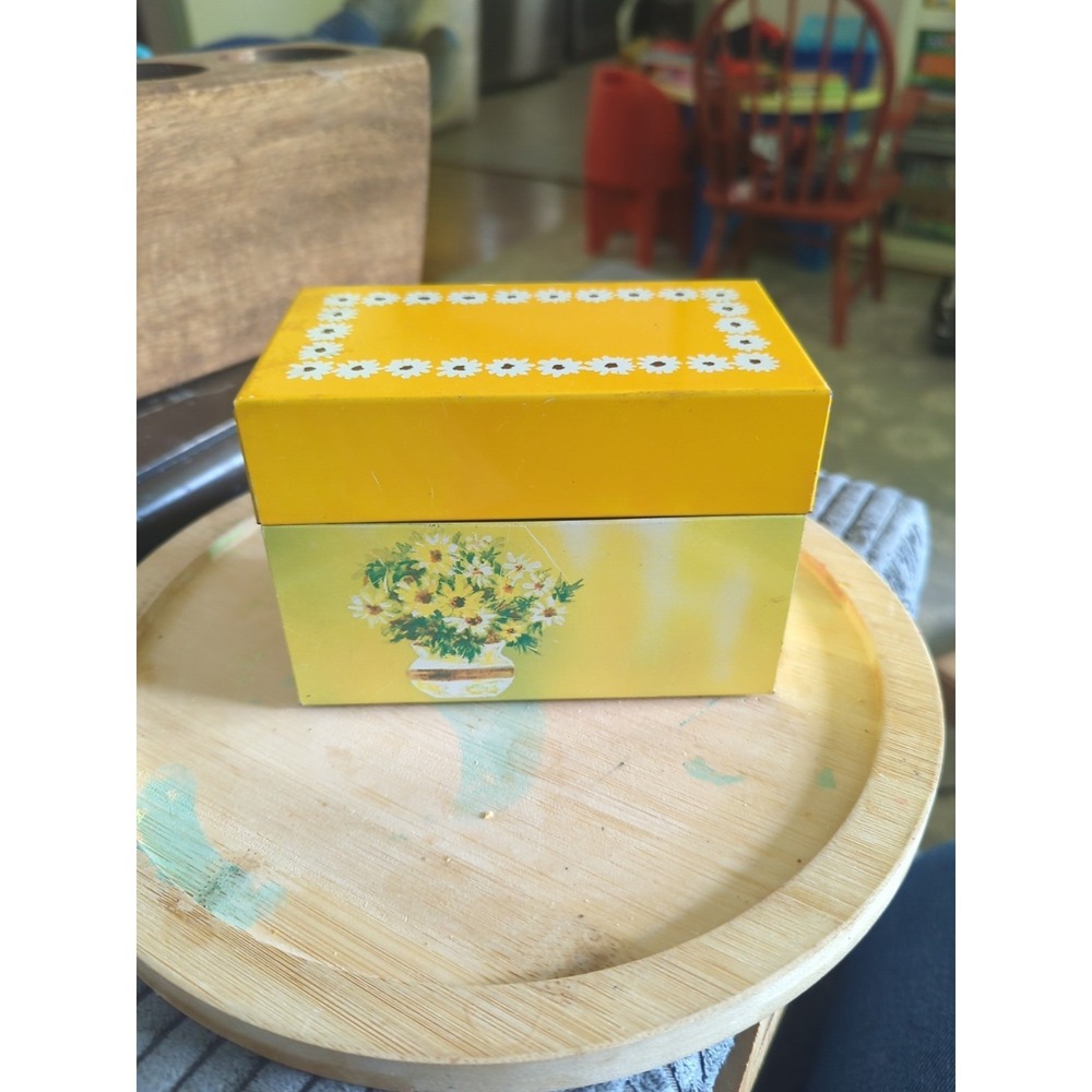 Vintage Ohio Art Tin Metal Recipe Box Yellow With Daisy Flower Design